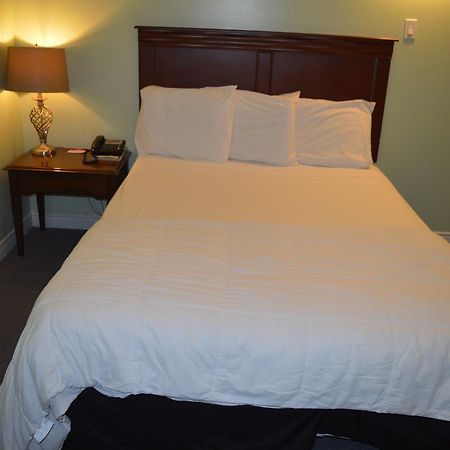 Parkview Motel Гуелф Екстериор снимка