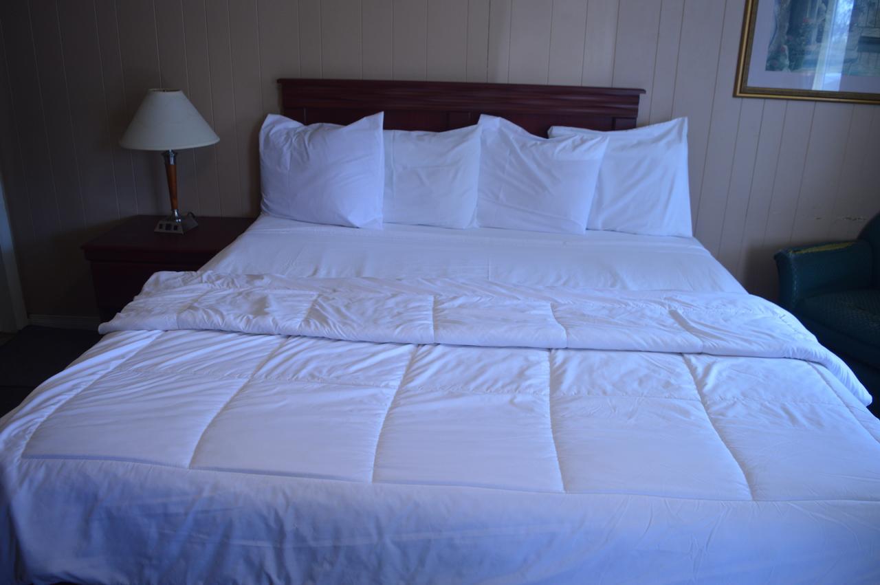 Parkview Motel Гуелф Екстериор снимка