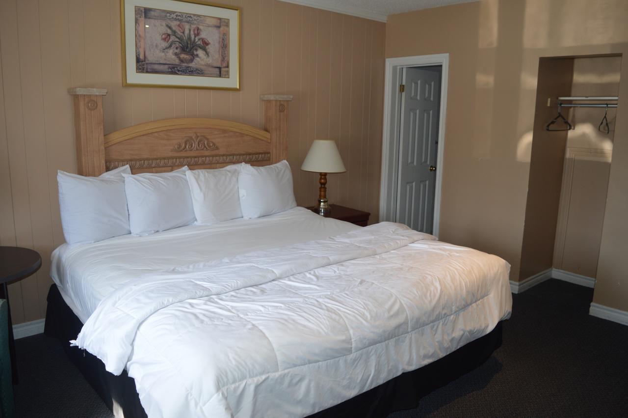 Parkview Motel Гуелф Екстериор снимка