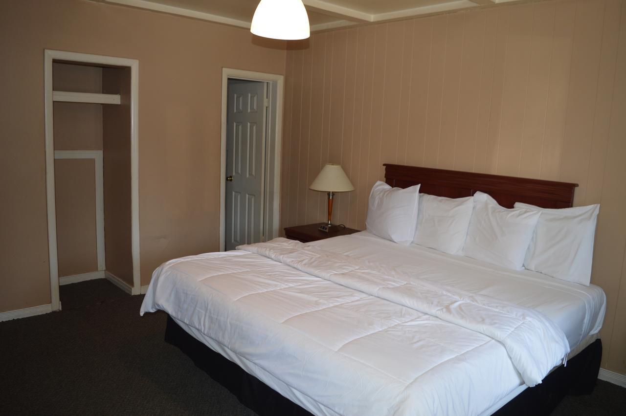 Parkview Motel Гуелф Екстериор снимка